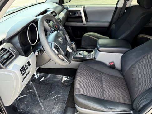 Used 2013 Toyota 4Runner SR5 image 10