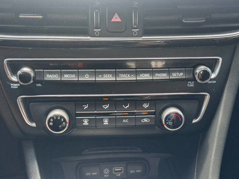 Used 2020 Kia Optima S image 10