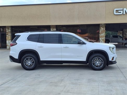 Used 2025 GMC Acadia Elevation image 4