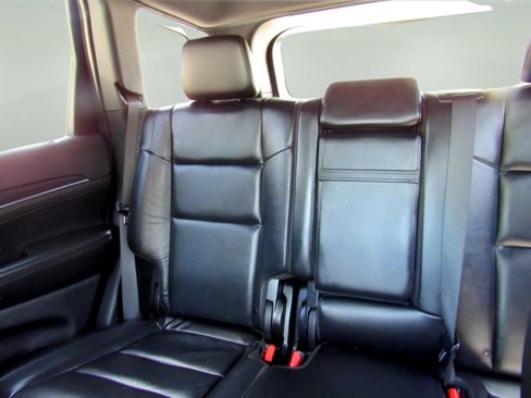 Used 2020 Jeep Grand Cherokee Limited image 12