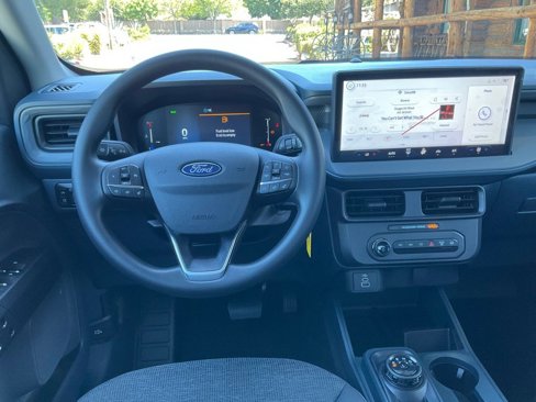 New 2025 Ford Maverick XL image 54