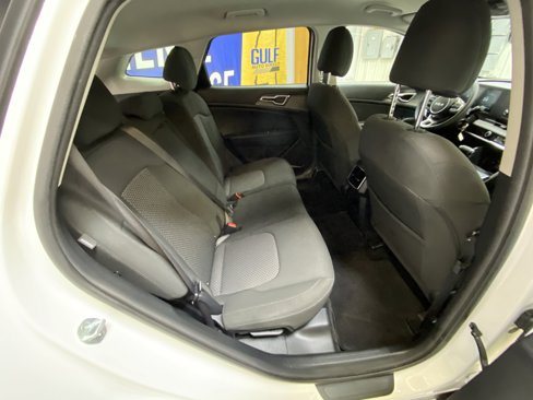 Used 2024 Kia Sportage LX image 26