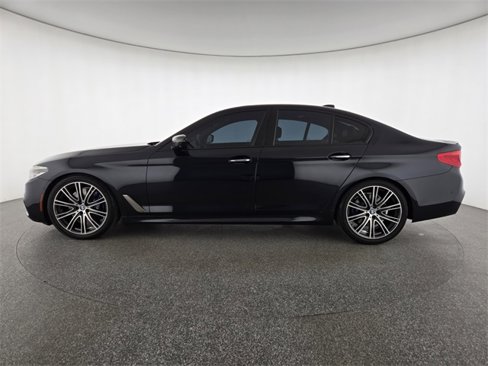 Used 2018 BMW M550i xDrive image 6