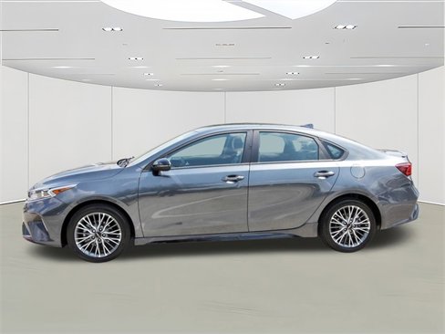 Used 2024 Kia Forte GT-Line image 7