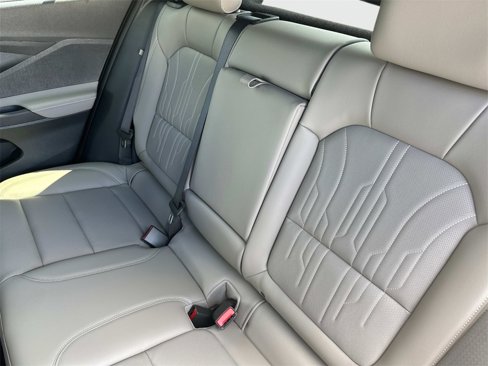 New 2025 Buick Envista Avenir image 10