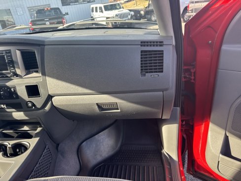 Used 2006 Dodge Ram 3500 Truck SLT image 22