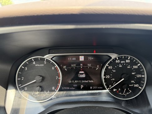 Used 2021 Nissan Rogue SL w/ Premium Package image 10