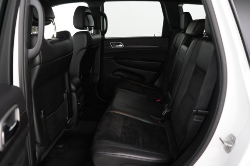 Used 2018 Jeep Grand Cherokee Altitude image 15
