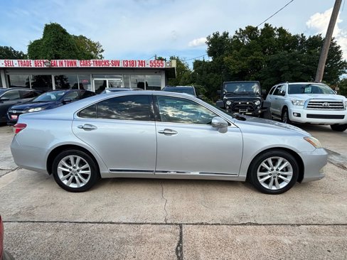 Used 2011 Lexus ES 350 image 2
