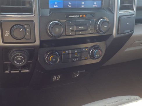 Used 2020 Ford F150 XLT w/ XTR Package image 11