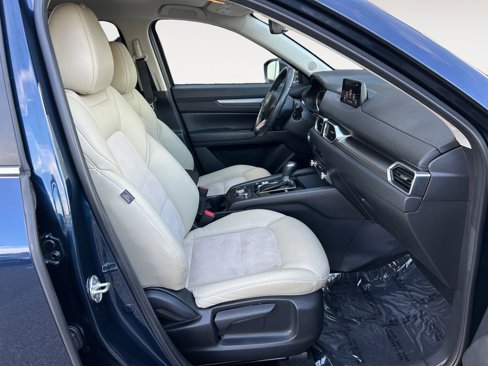 Used 2020 MAZDA CX-5 Touring image 10