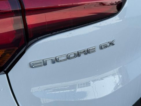 Used 2024 Buick Encore GX Preferred image 12