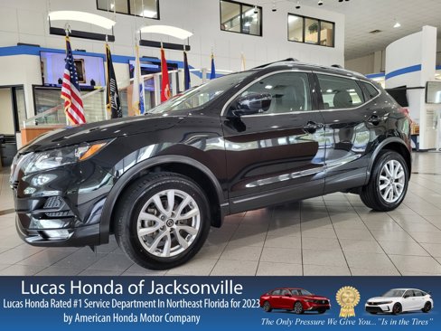 Used 2022 Nissan Rogue Sport SV w/ Technology Package image 1