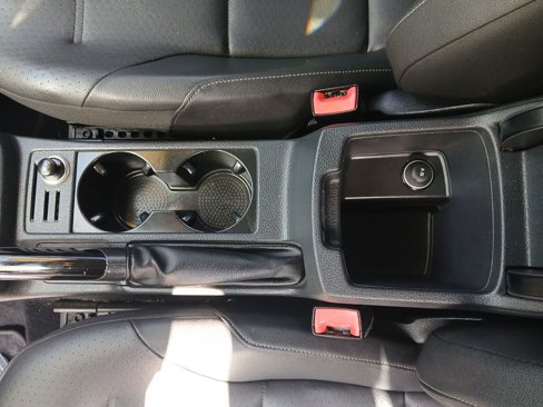 Used 2015 Volkswagen Golf TDI S image 24