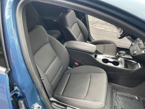 Used 2024 Chevrolet Malibu LT image 32