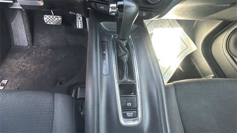 Used 2020 Honda HR-V Sport image 17