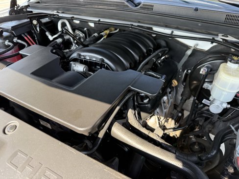 Used 2019 Chevrolet Suburban LT image 32