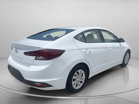 Used 2020 Hyundai Elantra SE w/ Cargo Package (C1) image 3