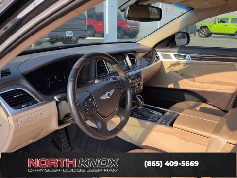Used 2016 Hyundai Genesis 3.8 image 7