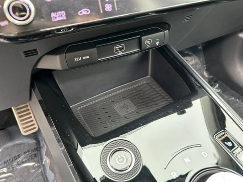 Used 2023 Kia Niro Wave image 28