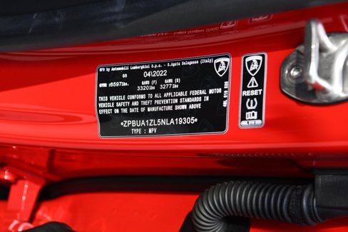 Used 2022 Lamborghini Urus image 25