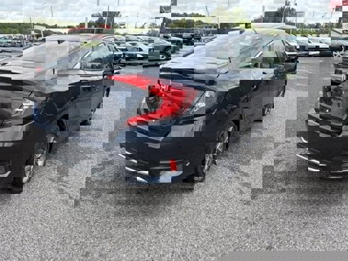 Used 2020 Honda Civic EX image 10