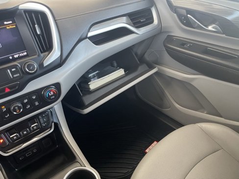 Used 2020 GMC Terrain SLT w/ Preferred Package image 32
