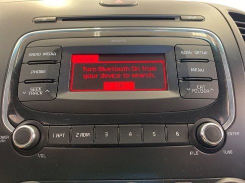 Used 2018 Kia Forte LX image 18