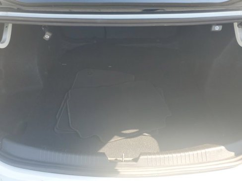 Used 2022 Chevrolet Malibu LT image 27