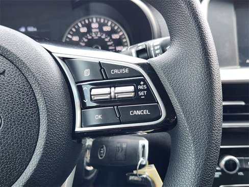 Certified 2020 Kia Optima LX image 26