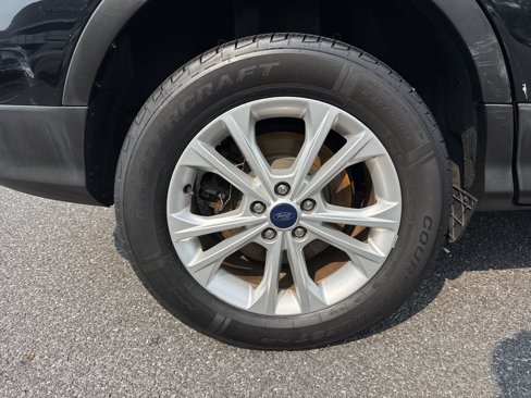 Used 2018 Ford Escape SE image 35