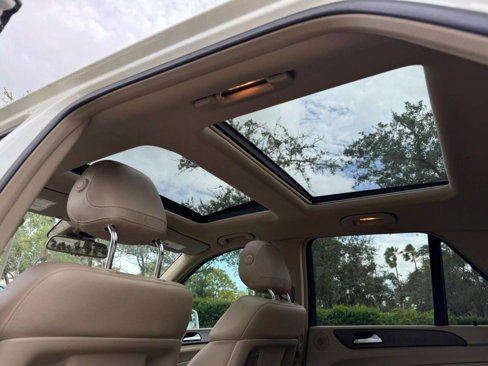 Used 2015 Mercedes-Benz ML 400 4MATIC image 11