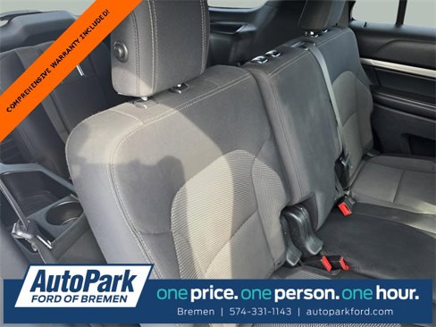 Used 2018 Ford Explorer XLT image 40