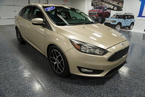 Used 2017 Ford Focus SEL w/ Interior Protection Package image 1