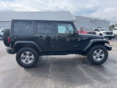 Used 2016 Jeep Wrangler Unlimited Sahara w/ Connectivity Group image 6
