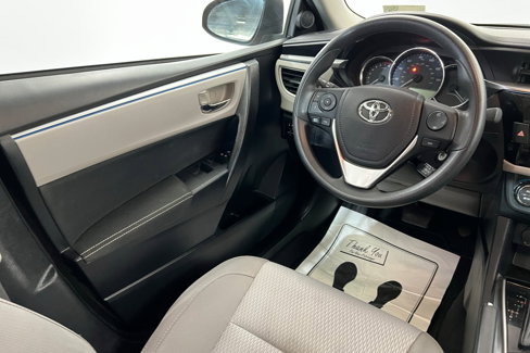 Used 2016 Toyota Corolla LE image 11