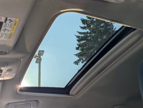 Used 2018 Toyota RAV4 XLE image 21