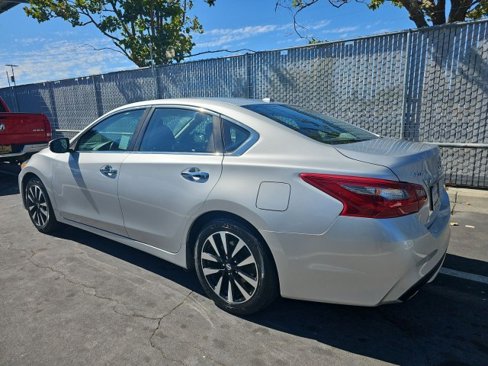 Used 2018 Nissan Altima 2.5 SL image 2