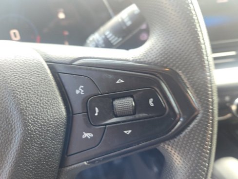 Used 2024 Chevrolet Trax LT image 17