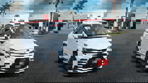 Used 2024 Toyota Corolla SE image 1