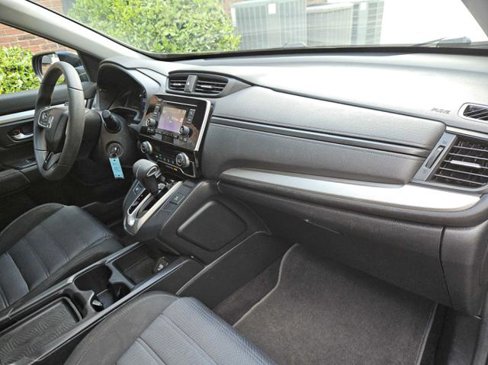 Used 2017 Honda CR-V LX image 32