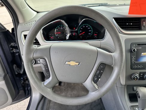 Used 2013 Chevrolet Traverse LS image 25