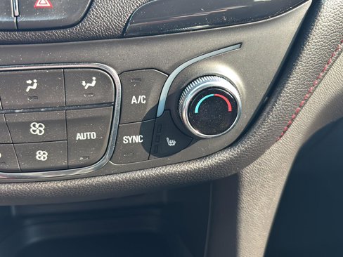 Used 2023 Chevrolet Equinox RS image 30