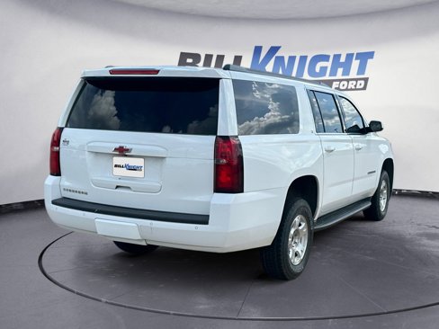Used 2018 Chevrolet Suburban LT image 5