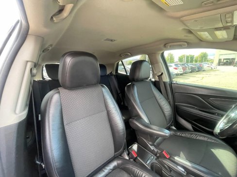 Used 2017 Buick Encore Preferred image 4