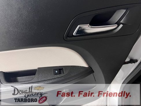Used 2011 Chevrolet Equinox LT w/ Driver Convenience Package image 30