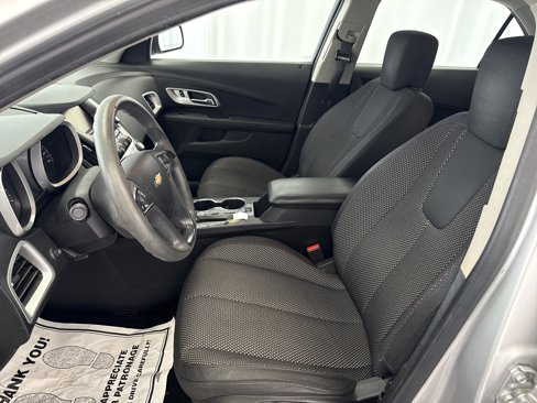 Used 2017 Chevrolet Equinox LS image 7