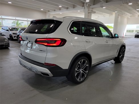 Used 2020 BMW X5 sDrive40i w/ Convenience Package image 8