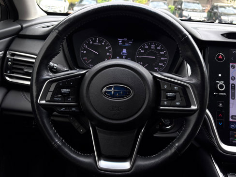 Used 2022 Subaru Outback Limited image 17
