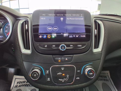 Used 2021 Chevrolet Malibu RS image 18